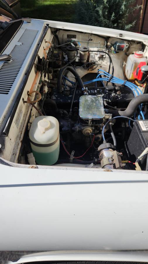 Chevy-luv-truck-standard-cab-1980-white-13