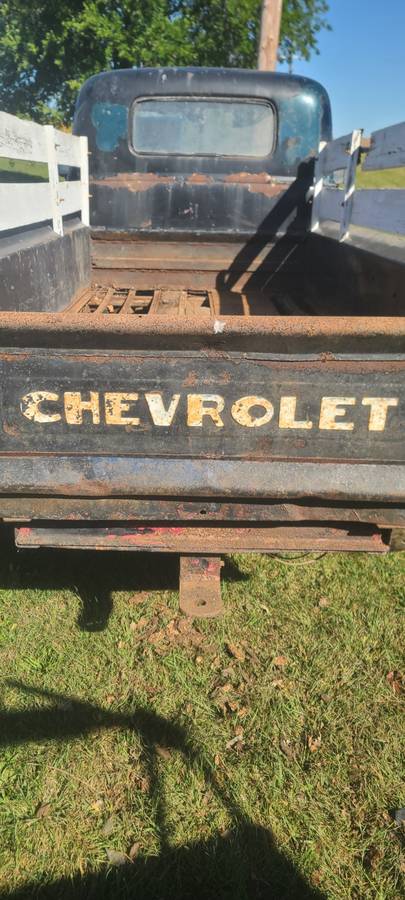 Chevy-lwb-3800-pickup-1947-black-13