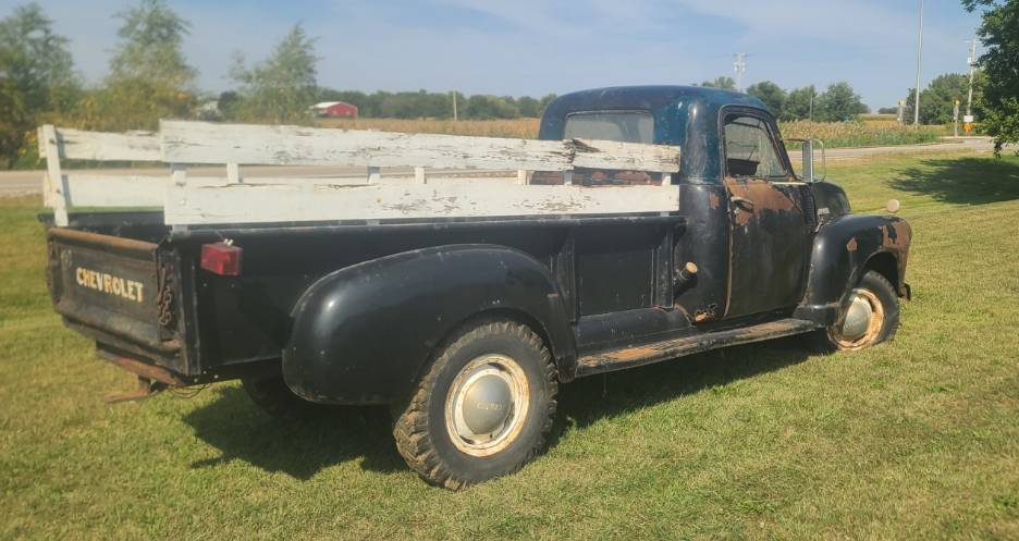 Chevy-lwb-3800-pickup-1947-black-3