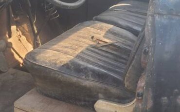 Chevy-lwb-3800-pickup-1947-black-5