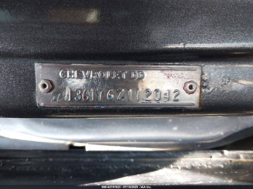 Chevy-malibu-1966-grey-3