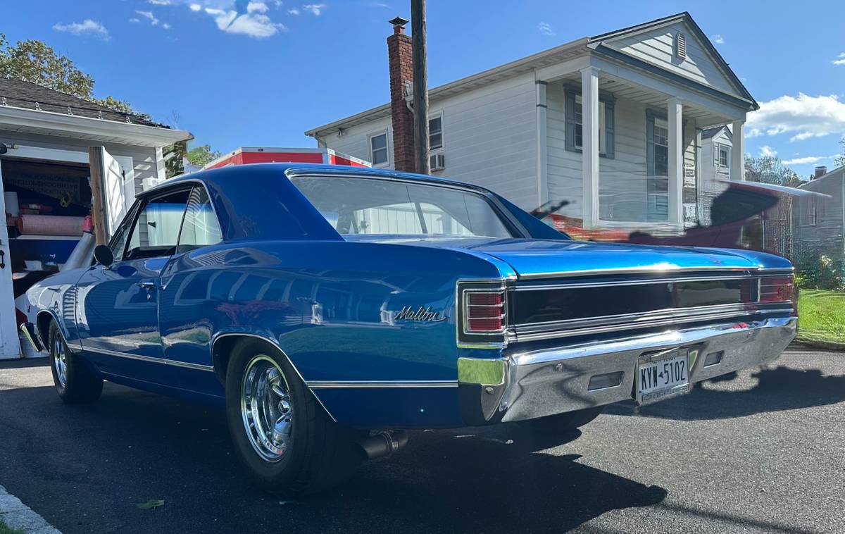 Chevy-malibu-1967-blue-4