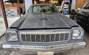 Chevy-malibu-1975-black