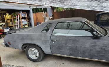 Chevy-malibu-1975-black-9