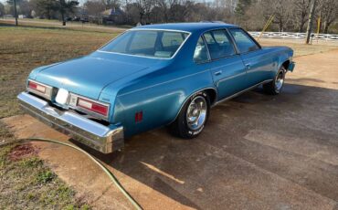 Chevy-malibu-1976-blue-9