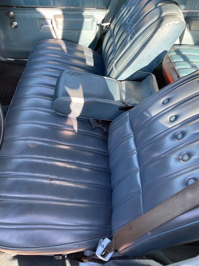 Chevy-malibu-1976-blue