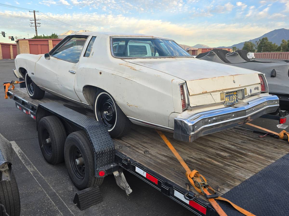 Chevy-monte-carlo-1973-10