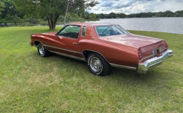Chevy-monte-carlo-1975-custom-2
