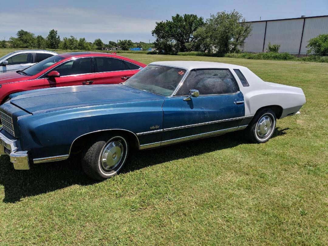Chevy-monte-carlo-1976-blue-10