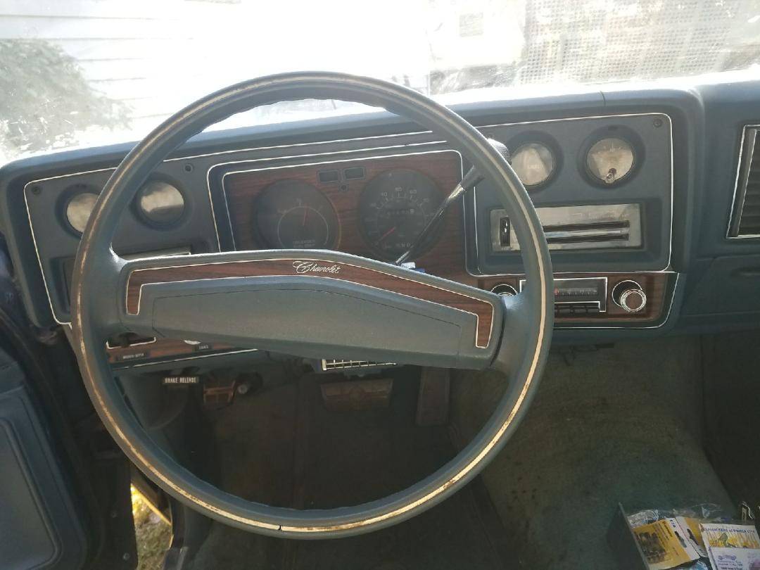 Chevy-monte-carlo-1976-blue-6