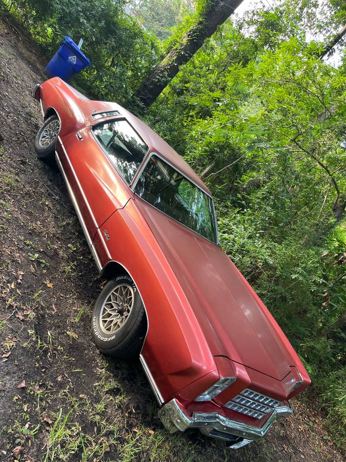 Chevy-monte-carlo-1976-red-18