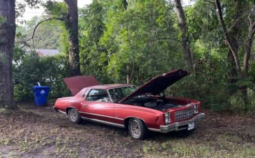 Chevy-monte-carlo-1976-red-2