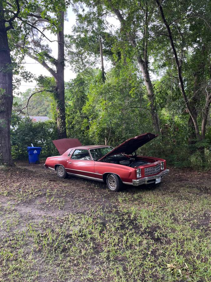 Chevy-monte-carlo-1976-red-2