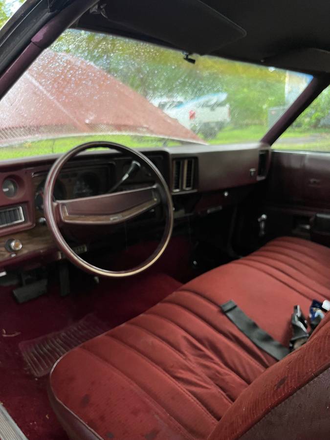 Chevy-monte-carlo-1976-red-8