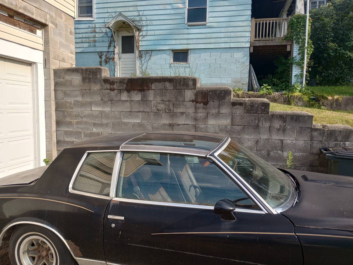Chevy-monte-carlo-1980-black-6