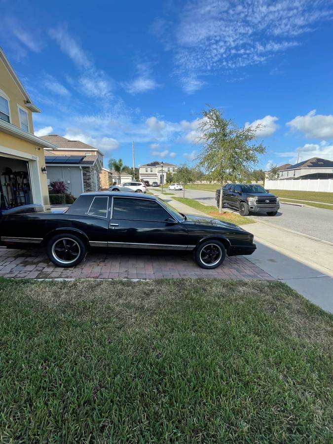 Chevy-monte-carlo-1986-black-7