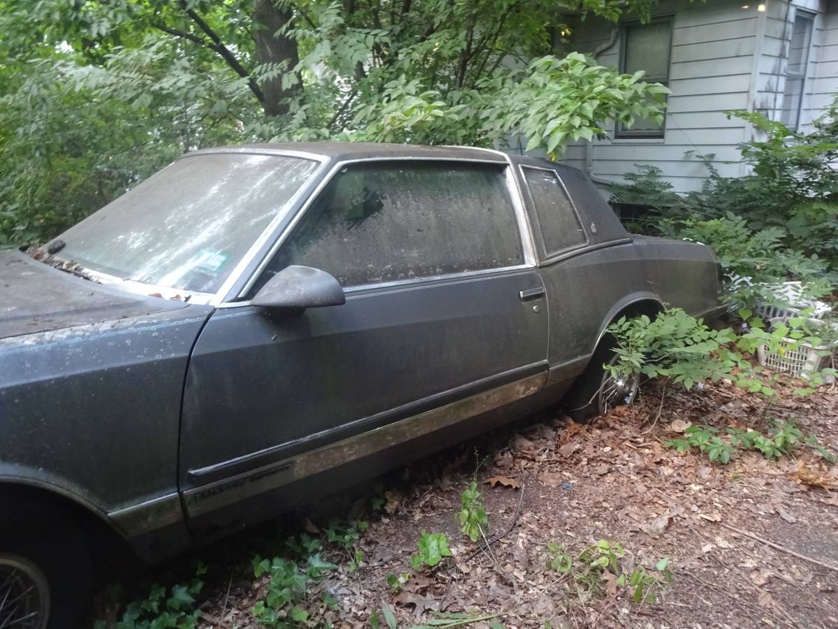 Chevy-monte-carlo-ls-1987-grey-12