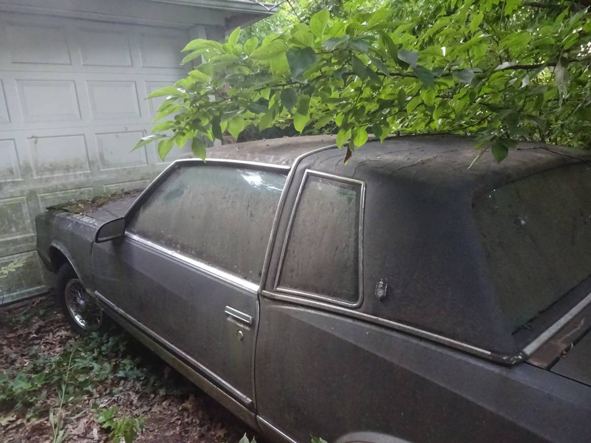 Chevy-monte-carlo-ls-1987-grey