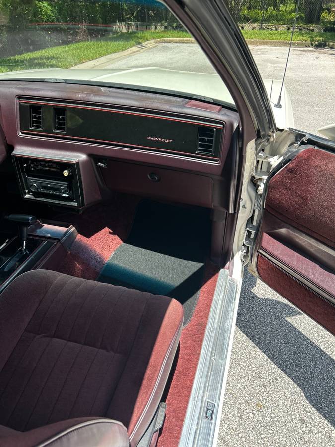 Chevy-monte-carlo-ss-1988-22