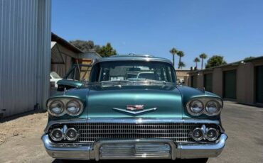 Chevy-nomad-1958-custom-1