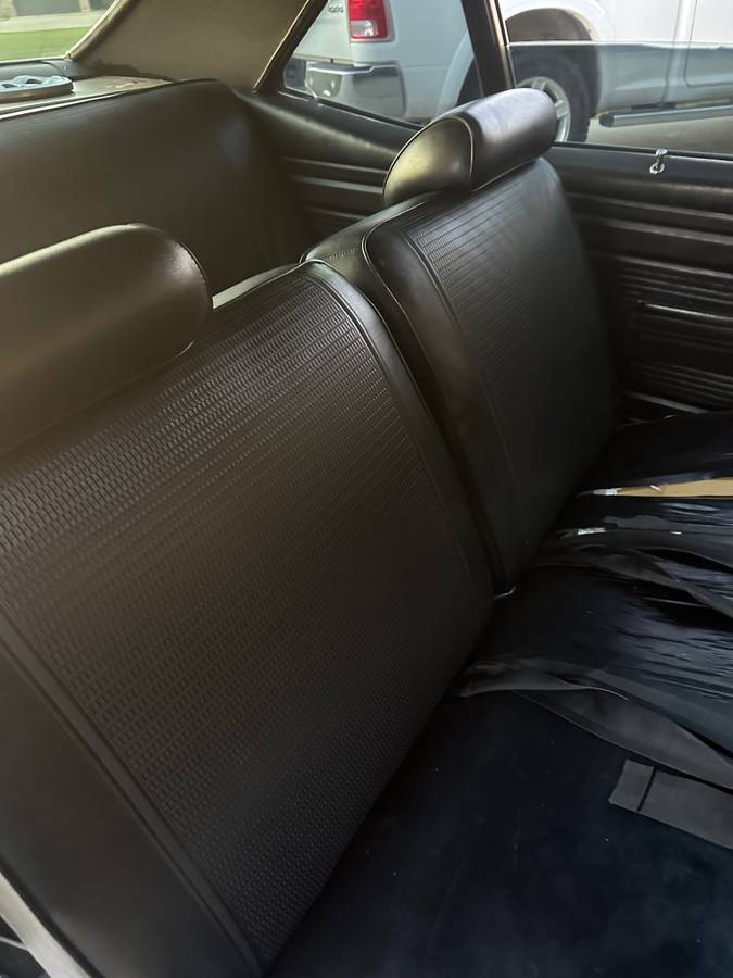 Chevy-nova-1969-custom-13