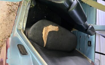 Chevy-nova-1977-custom-4