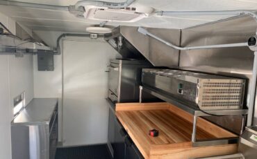 Chevy-p30-step-van-diesel-1995-custom-1