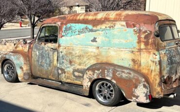 Chevy-panel-truck-1954-custom-1