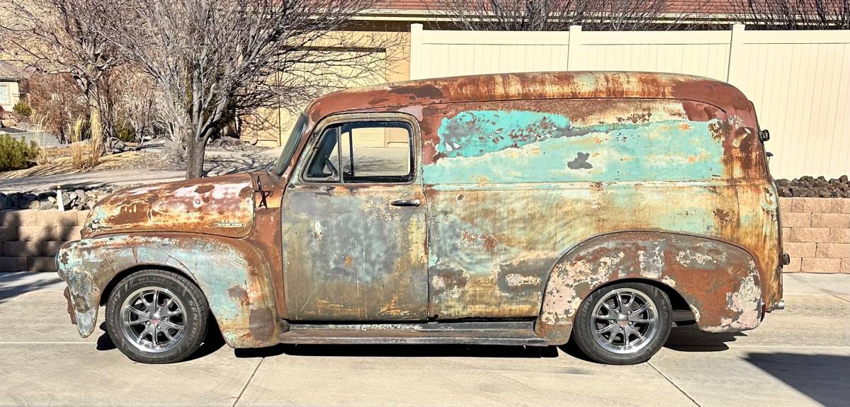 Chevy-panel-truck-1954-custom-7