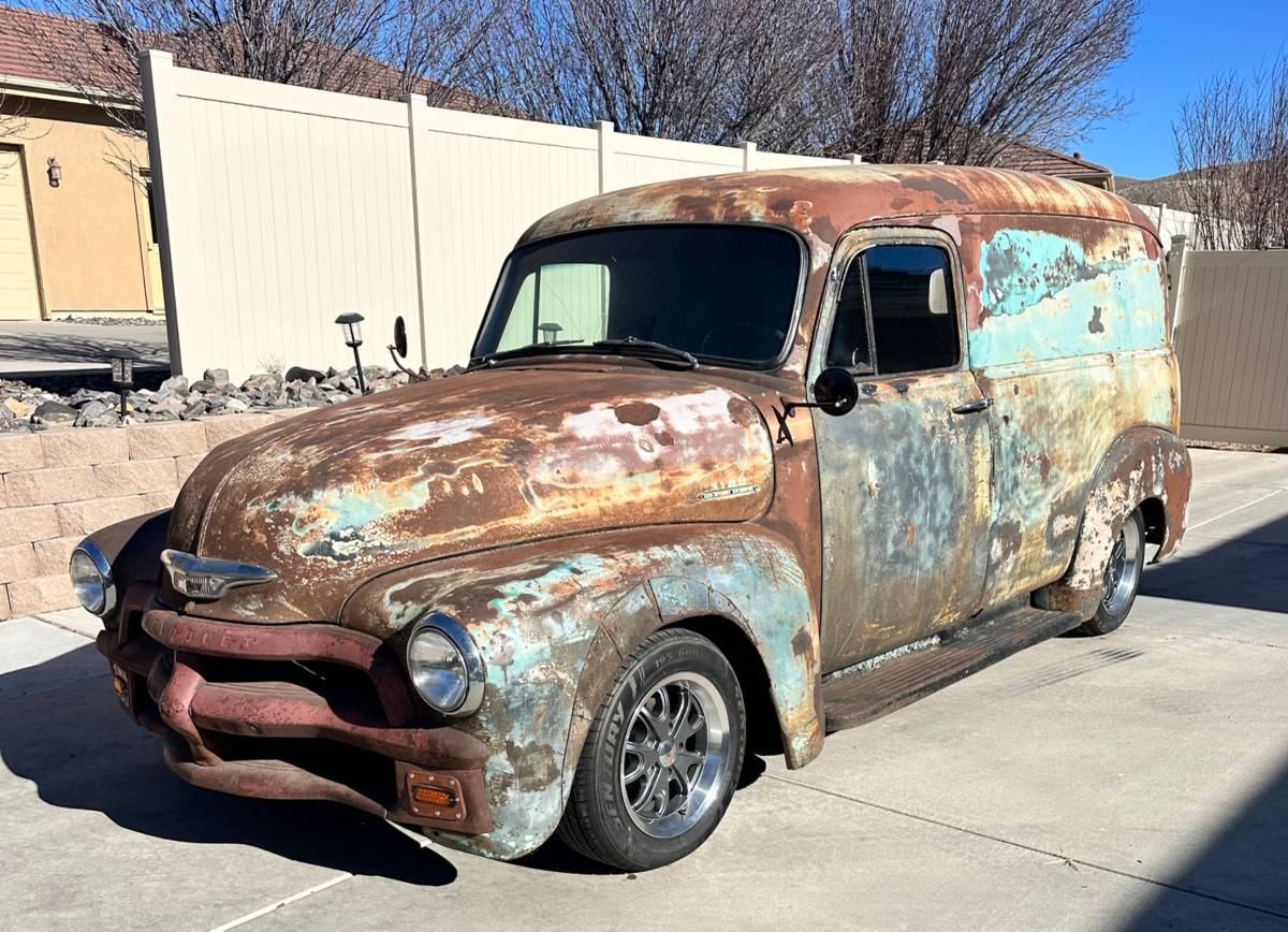 Chevy-panel-truck-1954-custom