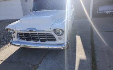 Chevy-panel-truck-1956-white-2