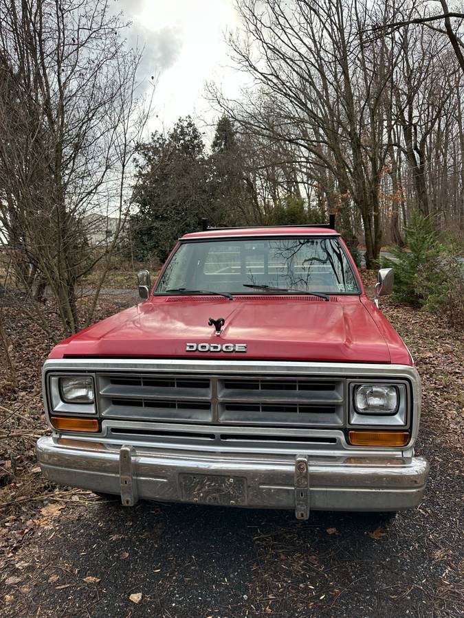 Chevy-pickup-1986-red