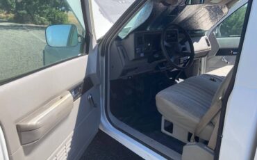 Chevy-pickup-1994-white-14