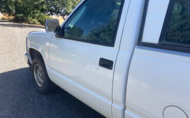 Chevy-pickup-1994-white-3