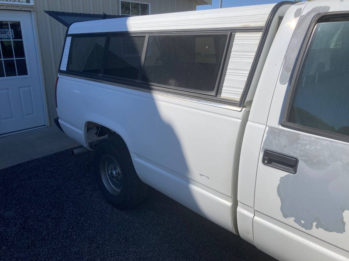 Chevy-pickup-1994-white-9