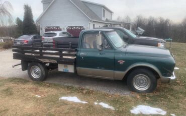 Chevy-pickup-30-full-ton-8lug-1967-green-11