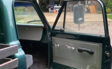 Chevy-pickup-30-full-ton-8lug-1967-green-5