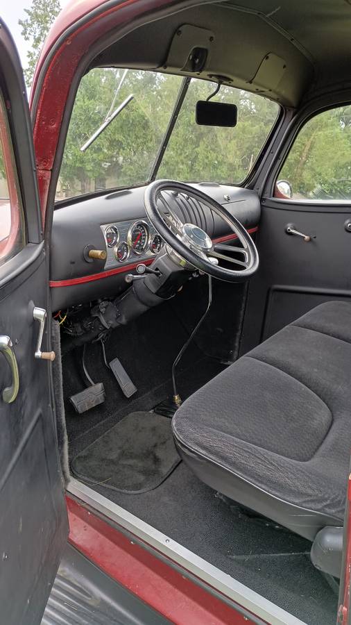 Chevy-pickup-dp3100-115wb-1946-red-1