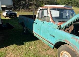 Chevy-pickup-longbed-1970-green-6