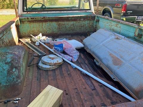 Chevy-pickup-longbed-1970-green-9