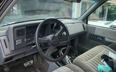 Chevy-pickup-truck-1991-black-9