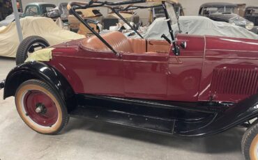Chevy-roadster-1928-red-10