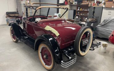 Chevy-roadster-1928-red-18