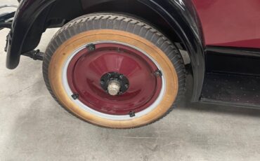 Chevy-roadster-1928-red-4