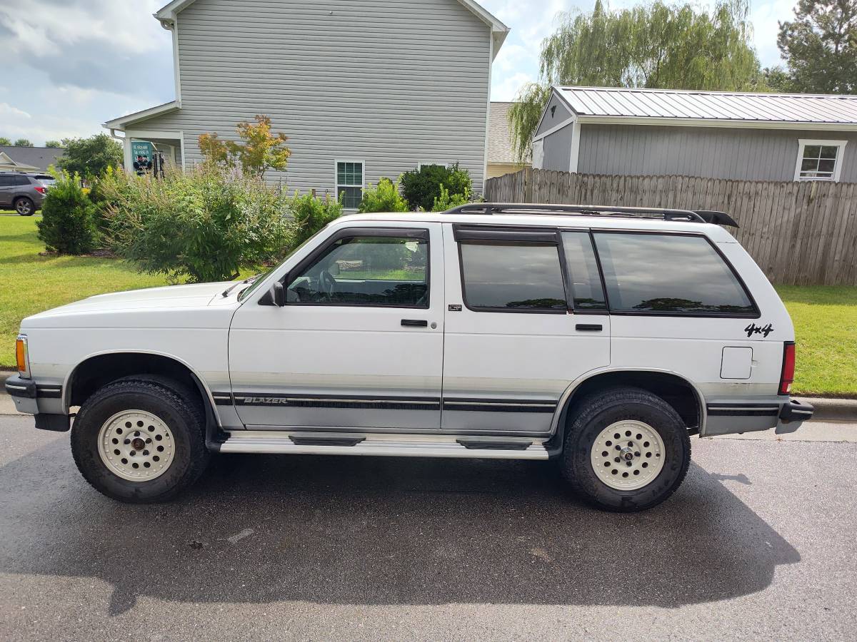 Chevy-s-10-blazer-1994-white-12