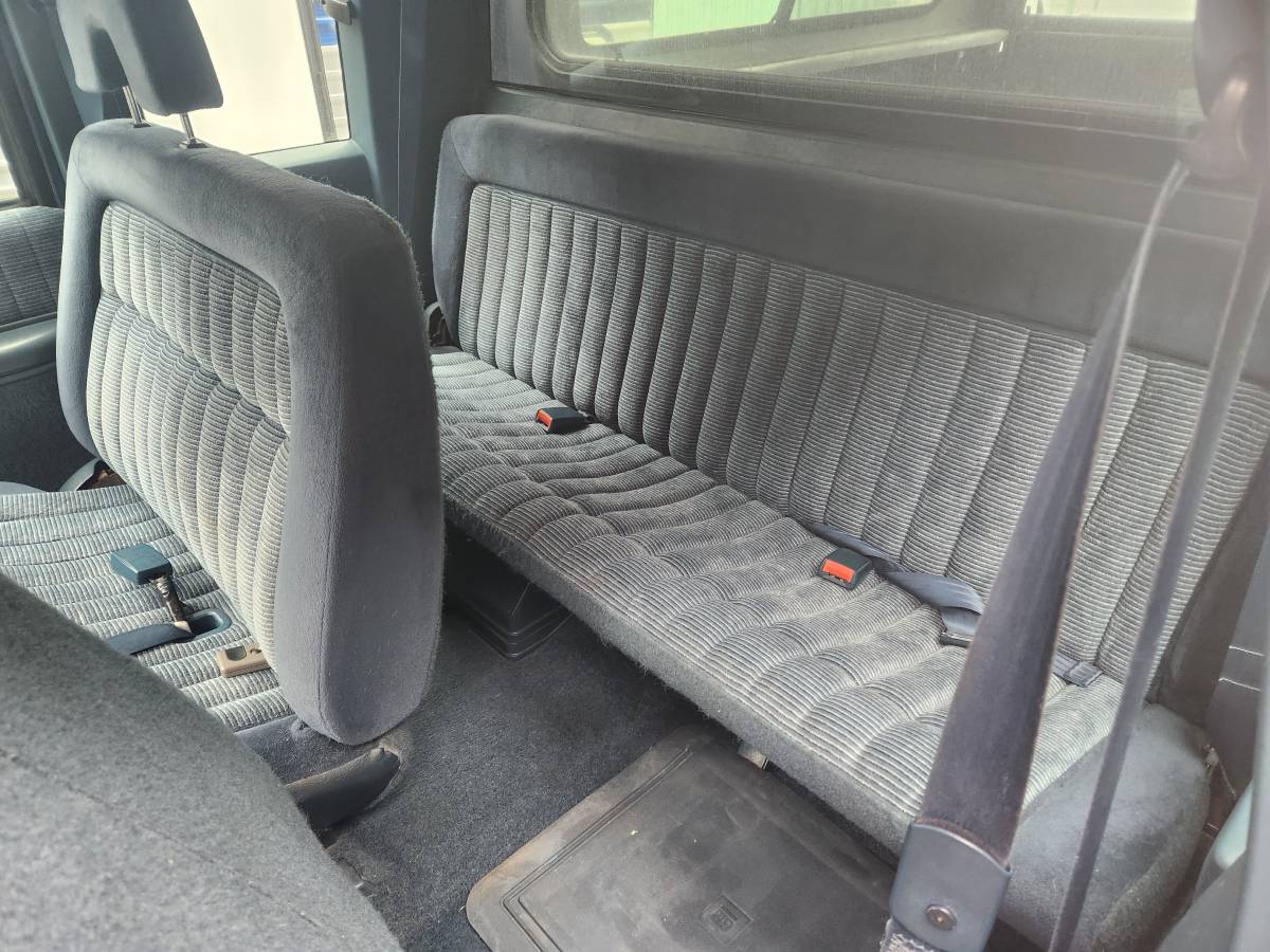Chevy-s-silverado-1994-blue-5
