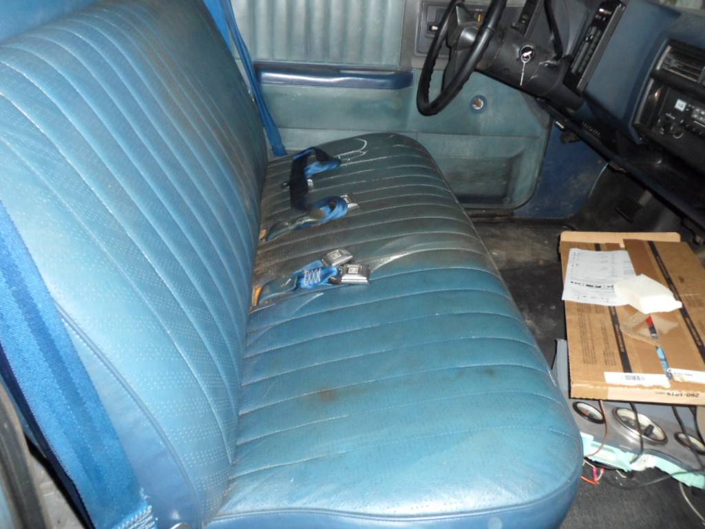 Chevy-s10-1986-blue-10