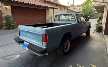Chevy-s10-1987-blue-4