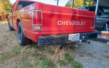 Chevy-s10-1987-red-9