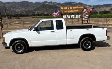 Chevy-s10-1991-white-2